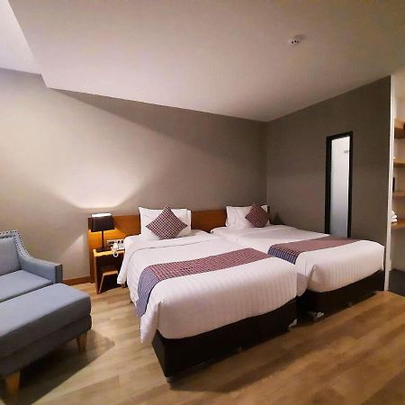 Comet Hotel סוראט תאני מראה חיצוני תמונה