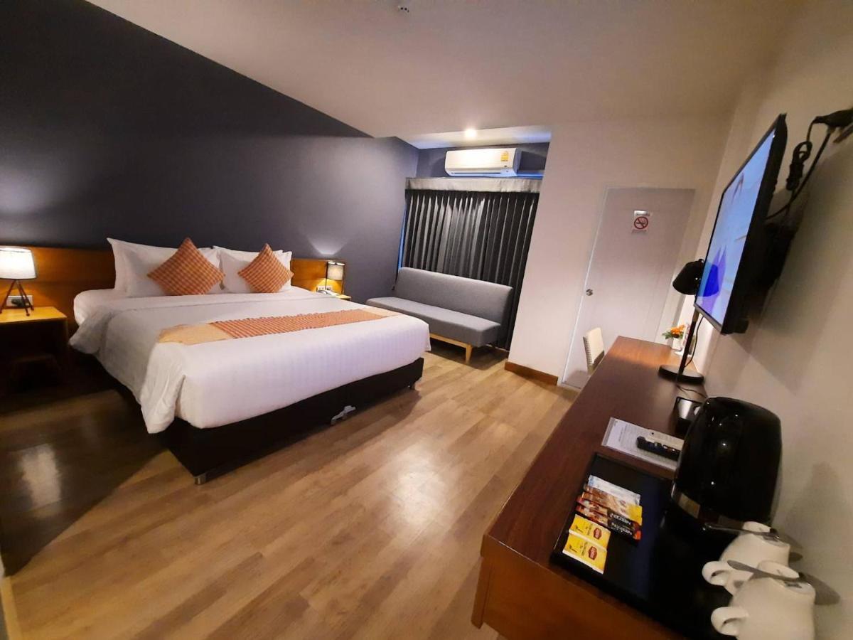 Comet Hotel סוראט תאני מראה חיצוני תמונה