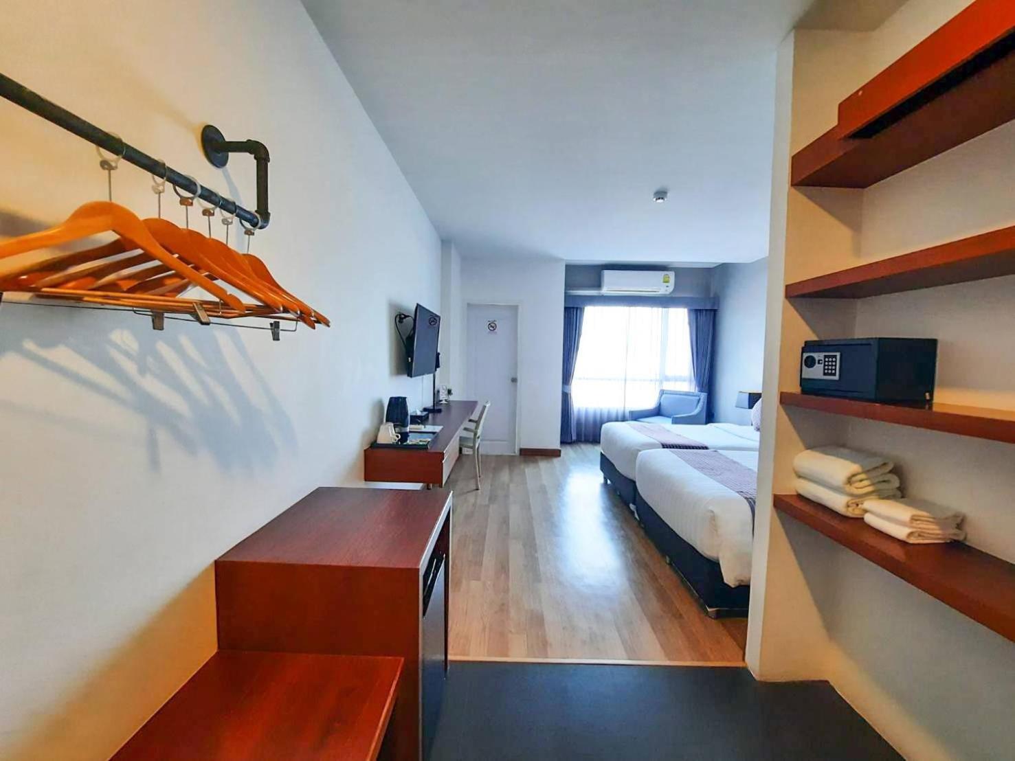 Comet Hotel סוראט תאני מראה חיצוני תמונה