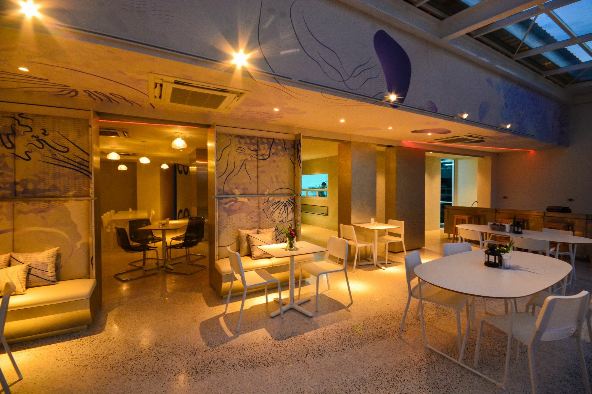 Comet Hotel סוראט תאני מראה חיצוני תמונה