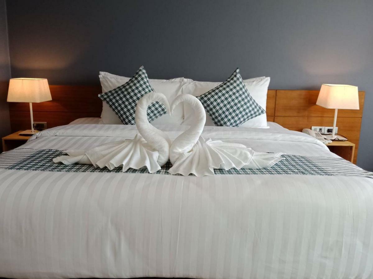 Comet Hotel סוראט תאני מראה חיצוני תמונה